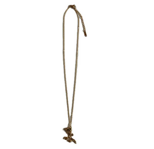 Anti Tarnish golden coloured chain with rose pendent