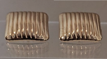 Anti tarnish golden coloured square cocktail stud (style 001)