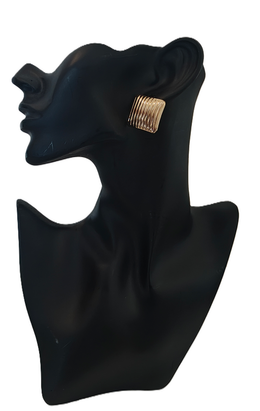 Anti tarnish golden coloured square cocktail stud (style 001)
